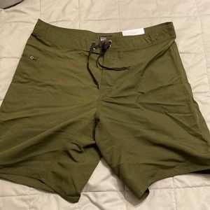 Patagonia men’s board shorts 38x10 NWT